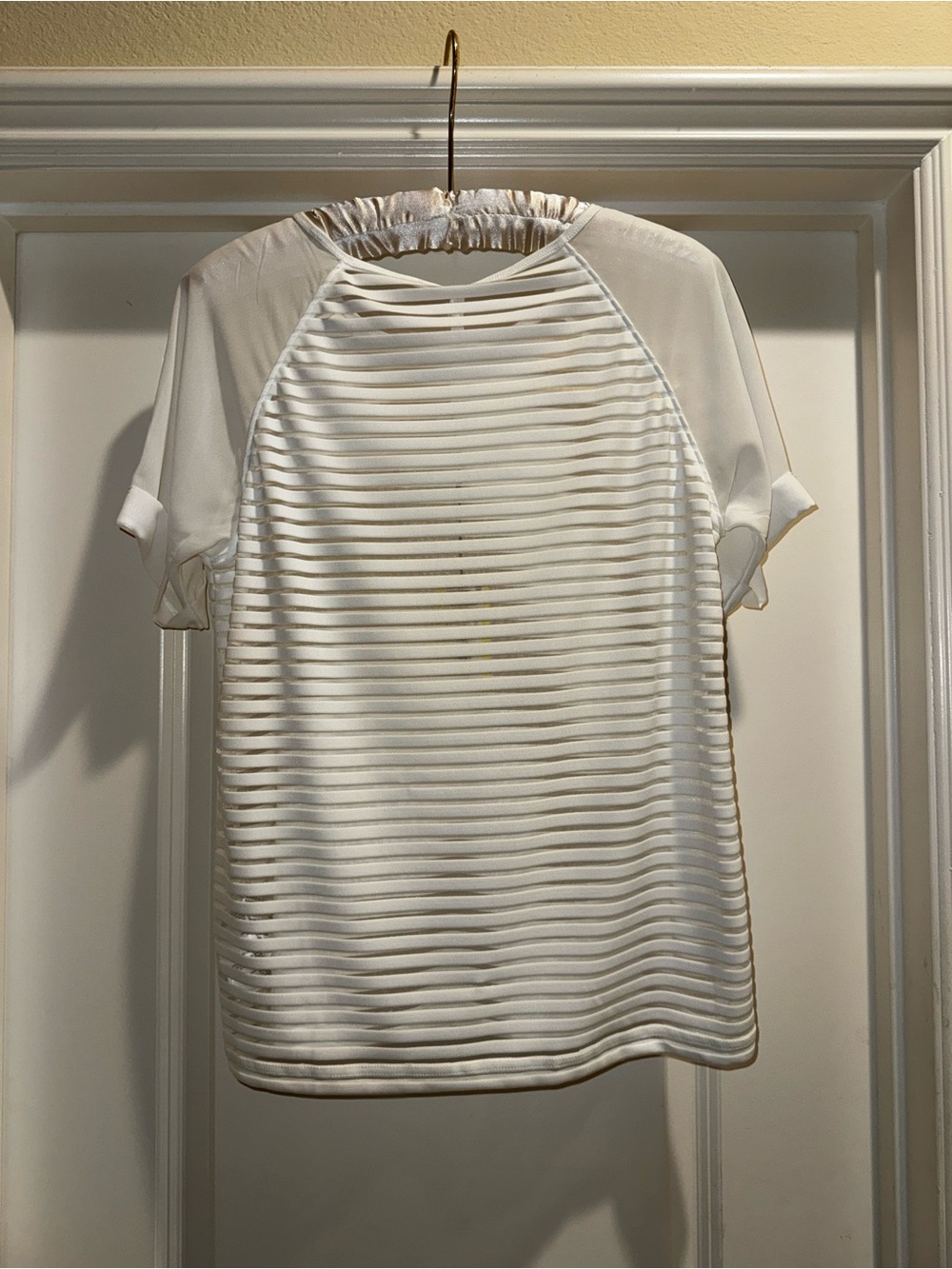 Karen Millen Cream-White Short Sleeve Textured Stripe Tee